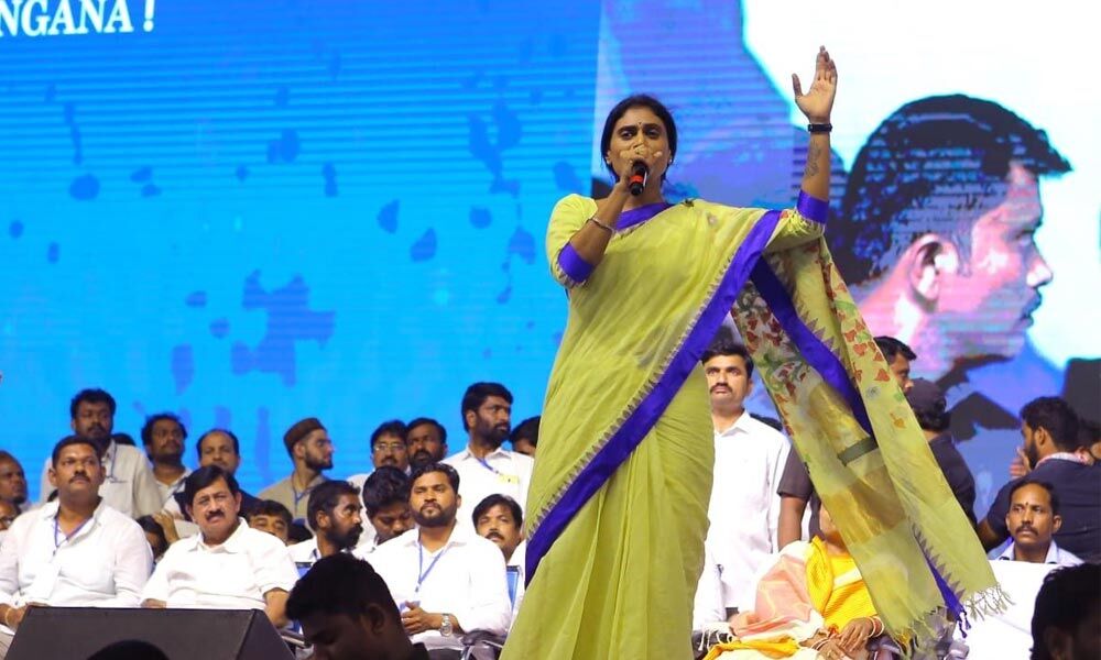 YS Sharmila speaking at Sankalpa Sabha at Pavilion Grounds in Khammam city on Friday