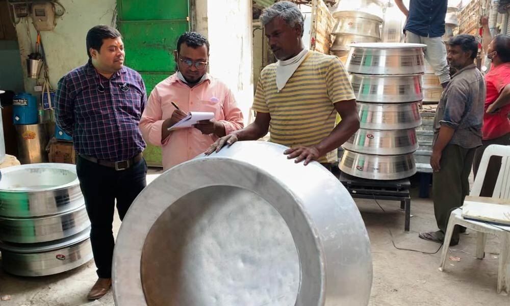 Orders pouring in at Haleem Degcha store