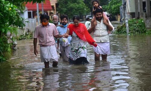 Rajamahendravaram Rain Updates: Flood water in... ... Telangana, Andhra ...